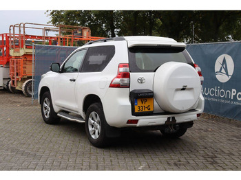 Berline Toyota Land Cruiser: photos 4