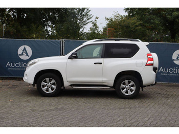 Berline Toyota Land Cruiser: photos 2