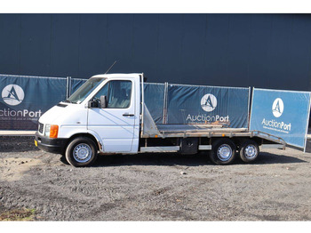 Camion porte-voitures VOLKSWAGEN