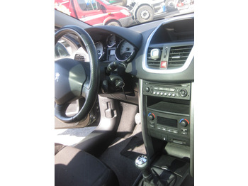 Voiture PEUGEOT 207 SW: photos 5