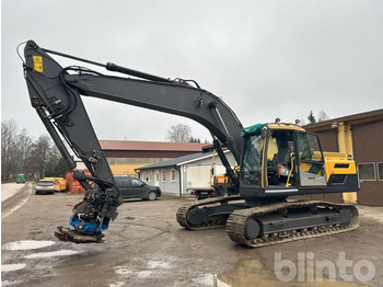 Pelle sur chenille VOLVO EC250DL