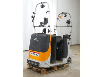 Chariot tracteur STILL