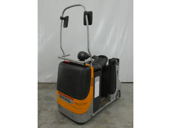 Chariot tracteur STILL