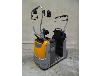 Chariot tracteur STILL