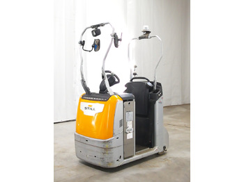 Chariot tracteur STILL