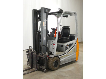 Chariot élévateur électrique STILL RX20