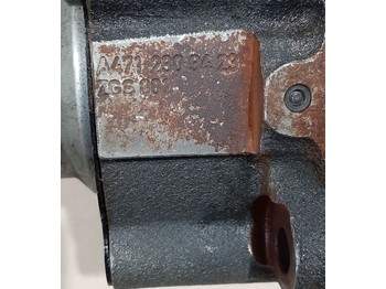 Mercedes Actros MP4 A4712302423 Nebenantrieb - Pompe hydraulique pour Camion: photos 1 Mercedes Actros MP4 A4712302423 Nebenantrieb - Pompe hydraulique pour Camion: photos 1