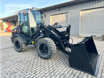 Chargeuse sur pneus Cat 908M: photos 4