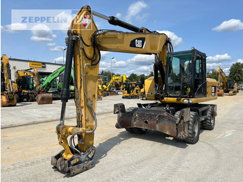 Pelle sur pneus CATERPILLAR M318D