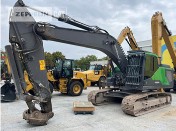 Pelle sur chenille VOLVO EC250