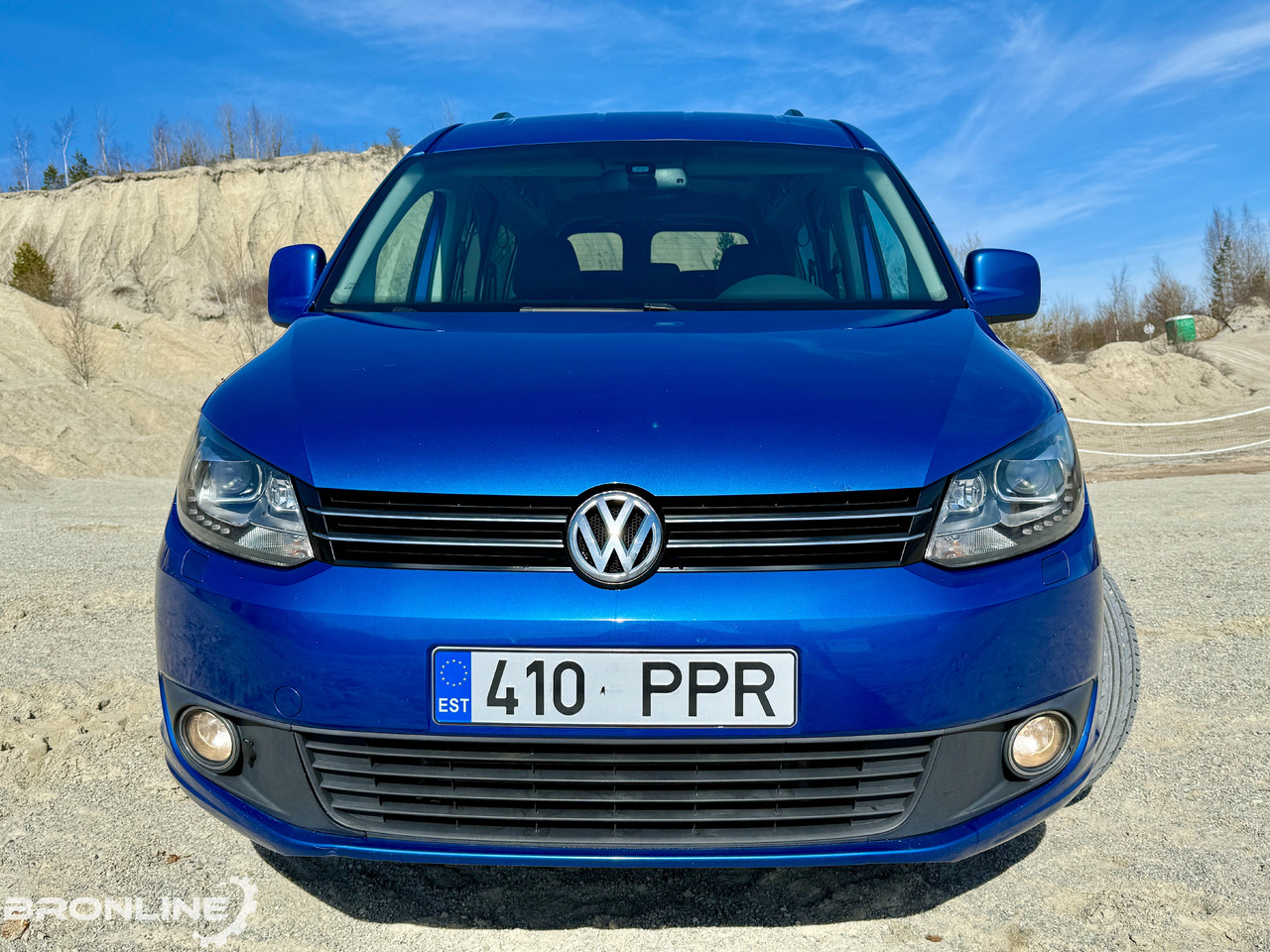 2014 Volkswagen Caddy Maxi Highline 2.0tdi 4x4 - Voiture: photos 3 2014 Volkswagen Caddy Maxi Highline 2.0tdi 4x4 - Voiture: photos 3