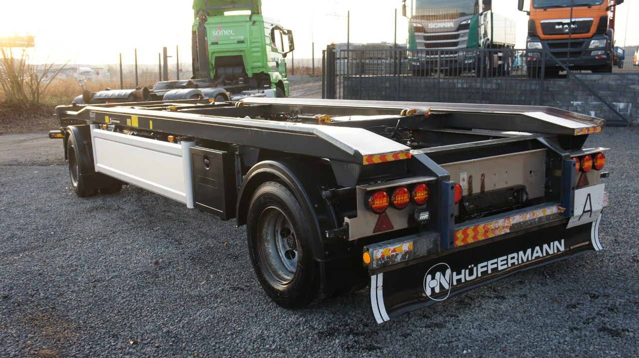 Hüffermann HAR 18.70 Abrollanhänger Abroller Doppelbereifun - Remorque ampliroll/ Multibenne: photos 3 Hüffermann HAR 18.70 Abrollanhänger Abroller Doppelbereifun - Remorque ampliroll/ Multibenne: photos 3