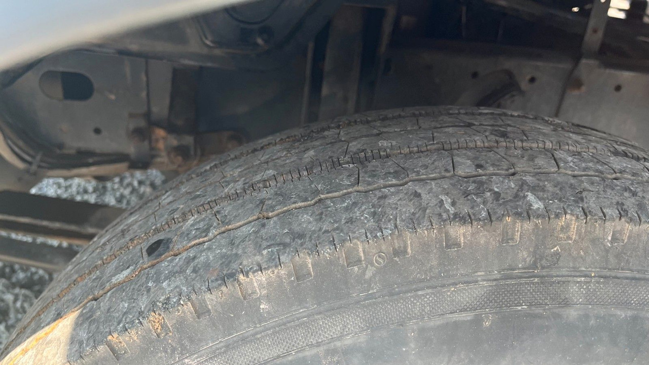 Utilitaire plateau MAN TGL 8.180 4x2 Kran Hiab Tempomat MAN TGL 8.180 4x2 Kran Hiab Tempomat: photos 11 Utilitaire plateau MAN TGL 8.180 4x2 Kran Hiab Tempomat MAN TGL 8.180 4x2 Kran Hiab Tempomat: photos 11