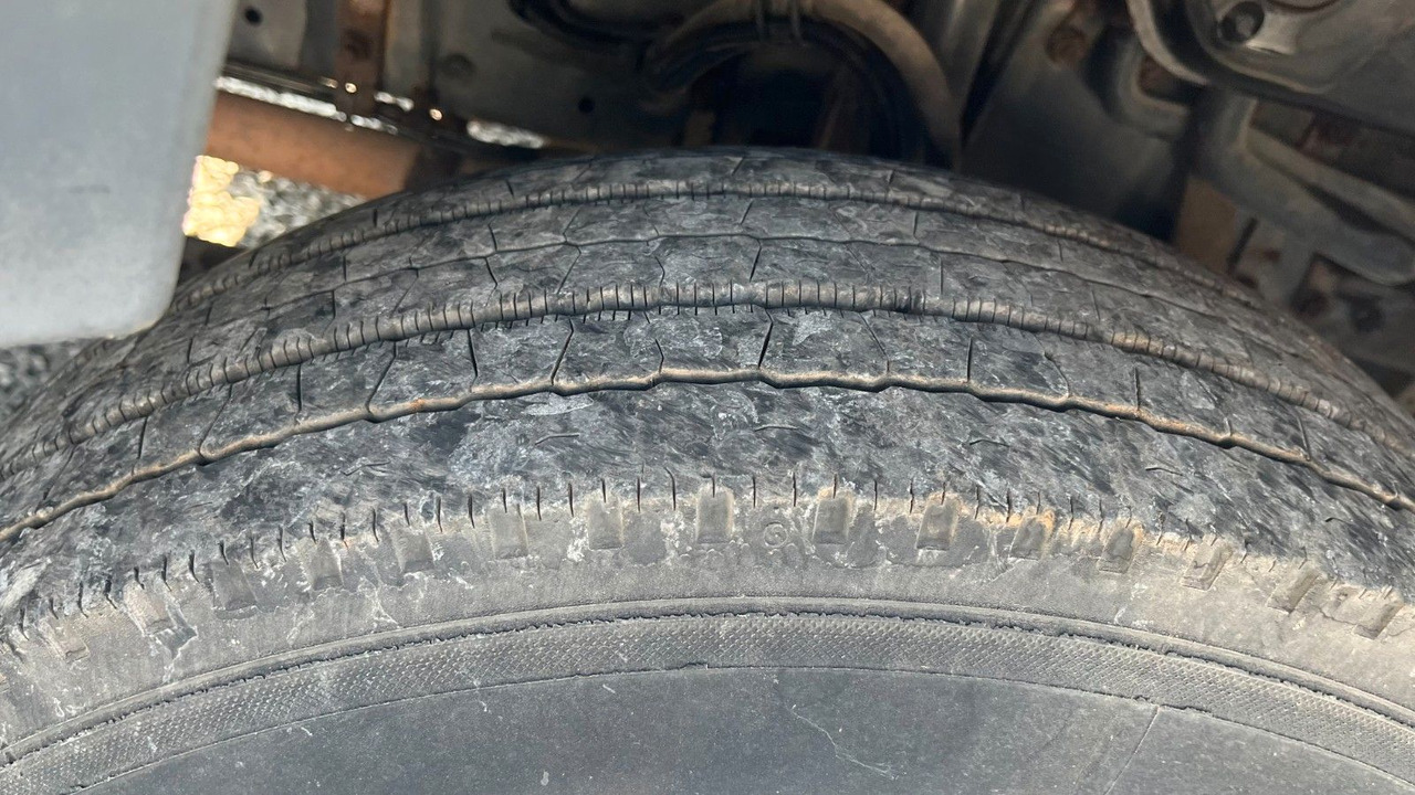 Utilitaire plateau MAN TGL 8.180 4x2 Kran Hiab Tempomat MAN TGL 8.180 4x2 Kran Hiab Tempomat: photos 9 Utilitaire plateau MAN TGL 8.180 4x2 Kran Hiab Tempomat MAN TGL 8.180 4x2 Kran Hiab Tempomat: photos 9