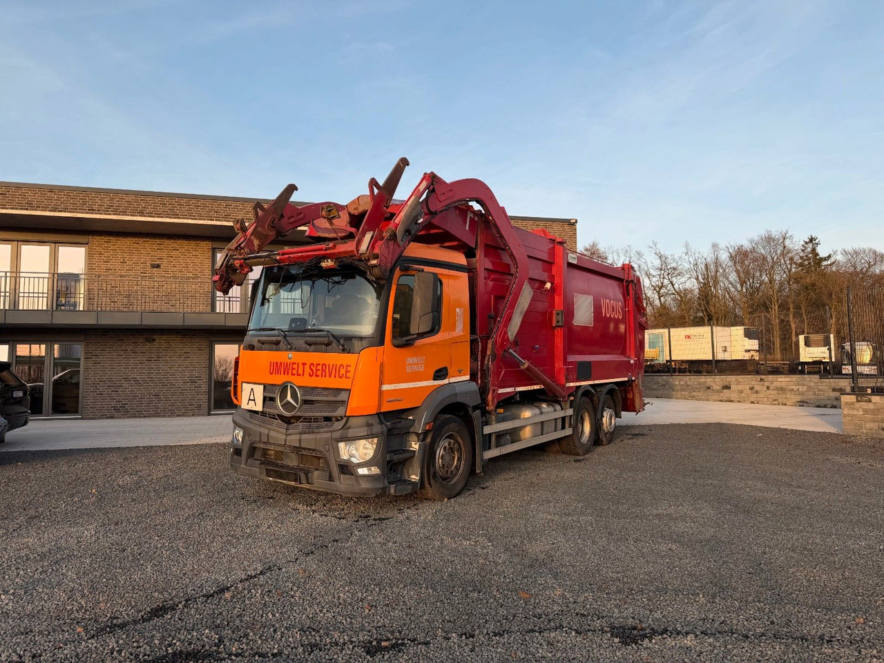 Mercedes-Benz Antos 2840 2740 2540Müllwagen Frontlader Euro 6c - Benne à ordures ménagères: photos 2 Mercedes-Benz Antos 2840 2740 2540Müllwagen Frontlader Euro 6c - Benne à ordures ménagères: photos 2