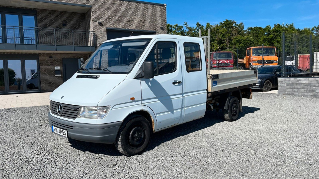 Mercedes-Benz Sprinter 312 D Pritsche Doka - Utilitaire plateau, Utilitaire double cabine: photos 2 Mercedes-Benz Sprinter 312 D Pritsche Doka - Utilitaire plateau, Utilitaire double cabine: photos 2