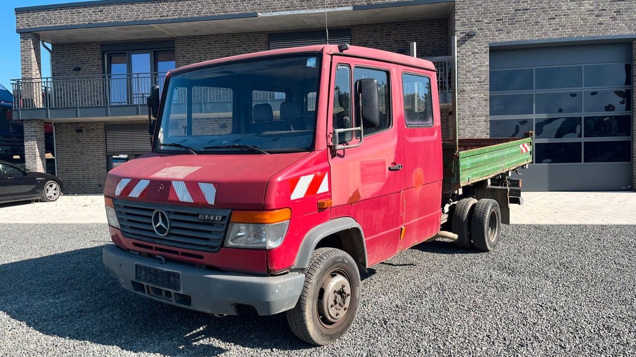 Mercedes-Benz Vario 614 DK Kipper Doka Mercedes-Benz Vario 614 DK Kipper Doka - Utilitaire benne, Utilitaire double cabine: photos 2 Mercedes-Benz Vario 614 DK Kipper Doka Mercedes-Benz Vario 614 DK Kipper Doka - Utilitaire benne, Utilitaire double cabine: photos 2