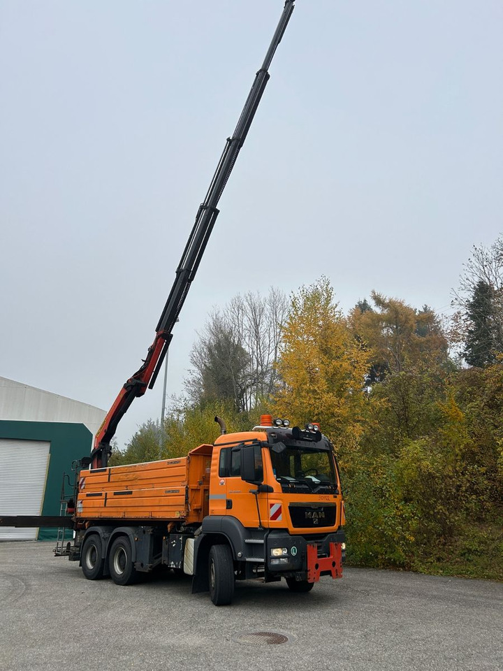 MAN TGS 33.400 6x4 Kipper Palfinger 22002 - Camion benne, Camion grue: photos 2 MAN TGS 33.400 6x4 Kipper Palfinger 22002 - Camion benne, Camion grue: photos 2