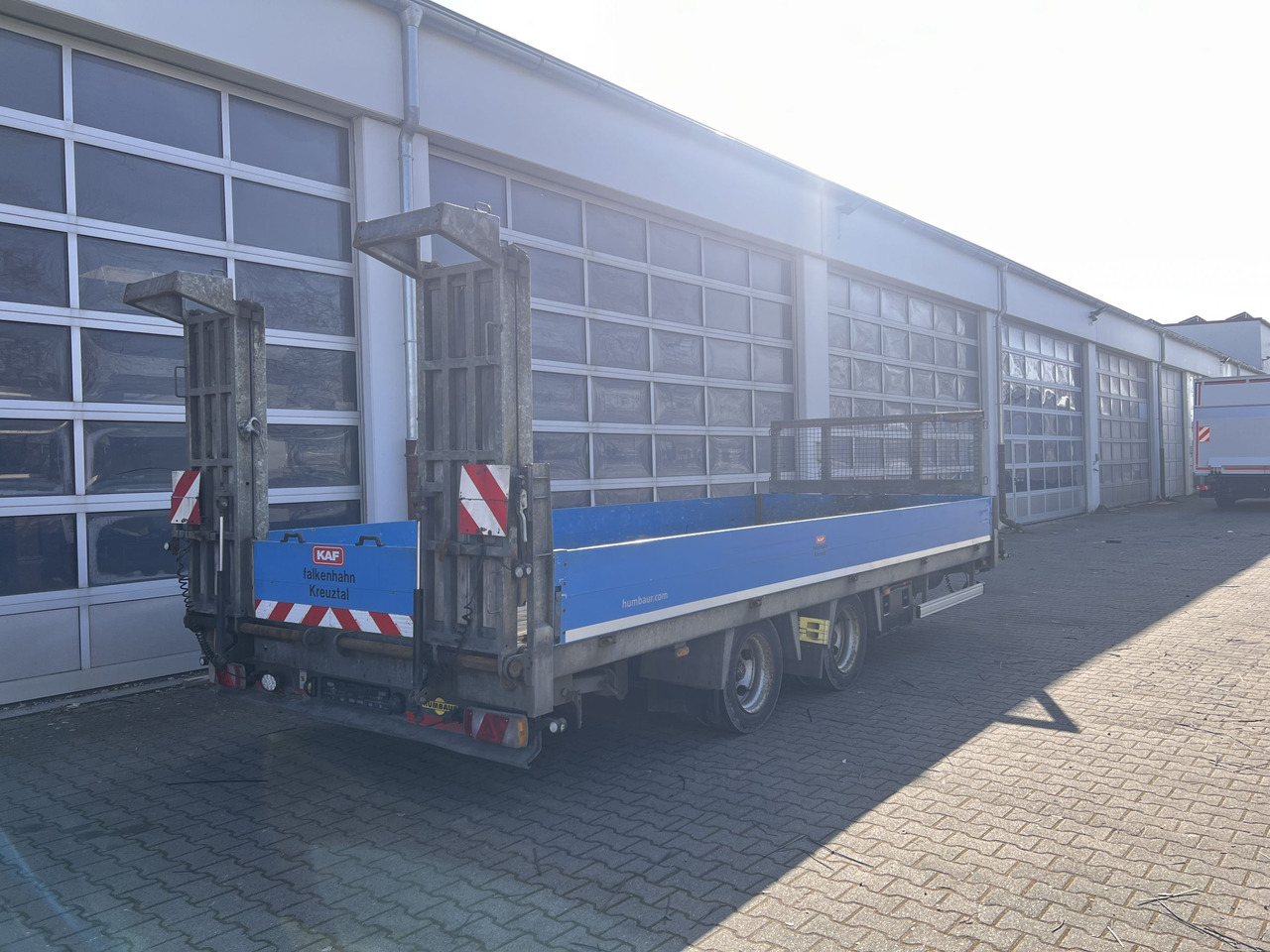 Humbaur HBTZ 136224 TA-BS  13,6 t Tandemtieflader - Remorque porte-engin surbaissée: photos 5 Humbaur HBTZ 136224 TA-BS  13,6 t Tandemtieflader - Remorque porte-engin surbaissée: photos 5