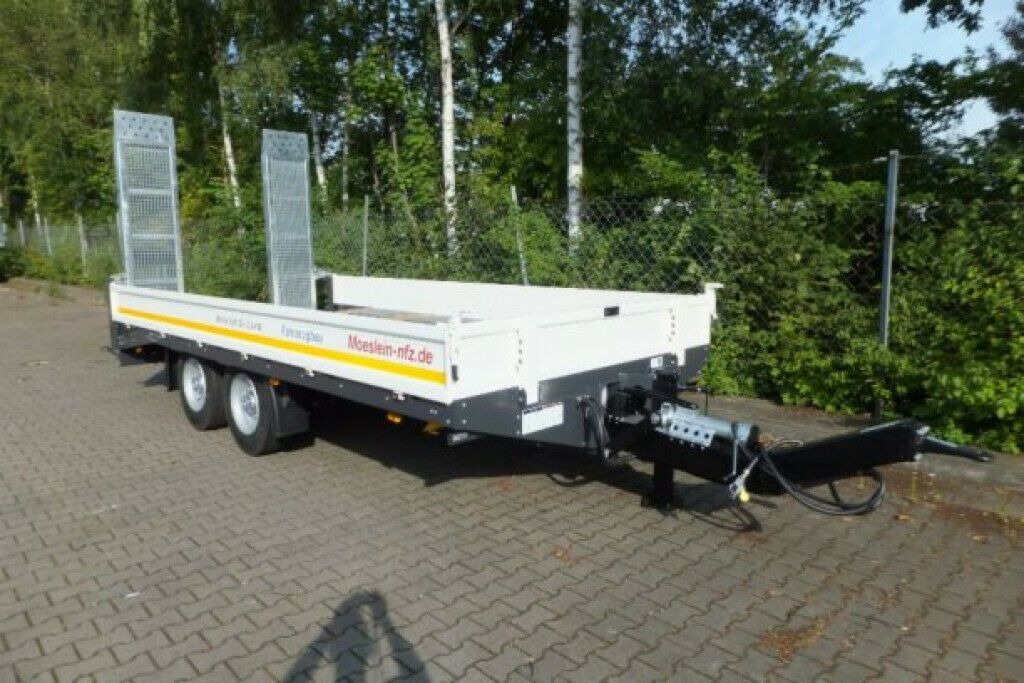 Möslein Neuer Tandemtieflader 13 t GG - Remorque porte-engin surbaissée: photos 5 Möslein Neuer Tandemtieflader 13 t GG - Remorque porte-engin surbaissée: photos 5