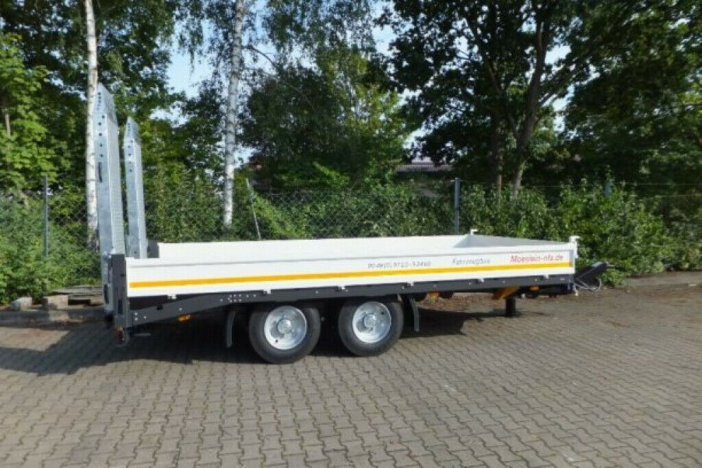 Möslein Neuer Tandemtieflader 13 t GG - Remorque porte-engin surbaissée: photos 3 Möslein Neuer Tandemtieflader 13 t GG - Remorque porte-engin surbaissée: photos 3