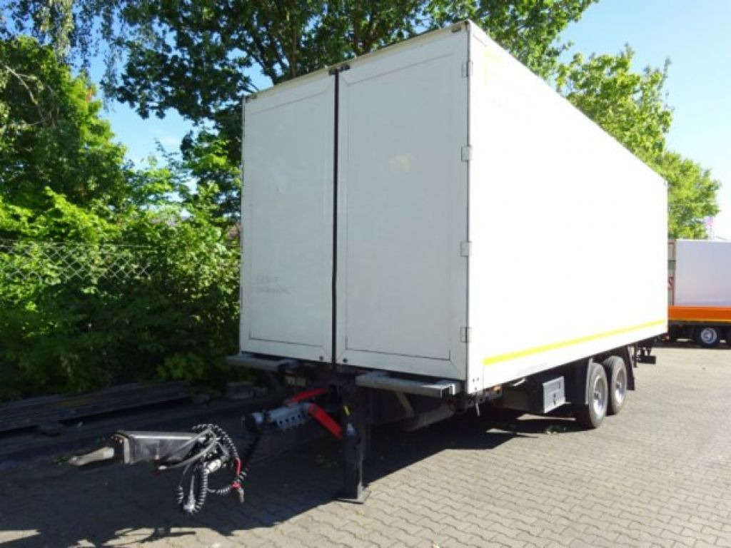 Möslein TKO 105 Schwebheim Tandemkoffer, Ladebordwand + Durchladbar - Remorque fourgon: photos 4 Möslein TKO 105 Schwebheim Tandemkoffer, Ladebordwand + Durchladbar - Remorque fourgon: photos 4