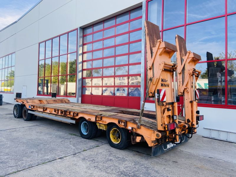 Müller Mitteltal T4 Kompakt 40,0 4 Achs Tieflader- Anhänger - Remorque porte-engin surbaissée: photos 2 Müller Mitteltal T4 Kompakt 40,0 4 Achs Tieflader- Anhänger - Remorque porte-engin surbaissée: photos 2