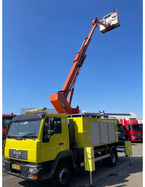 MAN L2000 12.210 CUSTER T-200- 18 en leasing occasion MAN L2000 12.210 CUSTER T-200- 18: photos 10