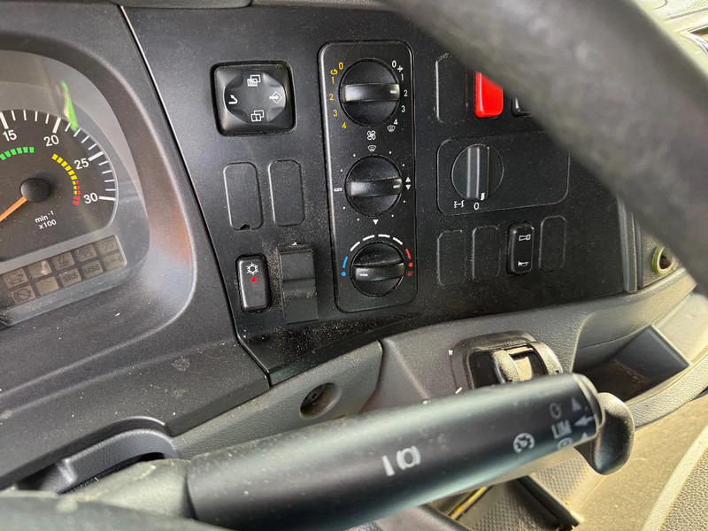 Camion frigorifique Mercedes-Benz Axor 1824 2008 euro 5 chereau + carrier 950 MT: photos 13