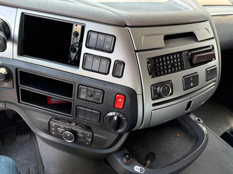 Tracteur routier DAF XF 480 2019 only 674.000 km !!! like new !!!: photos 15