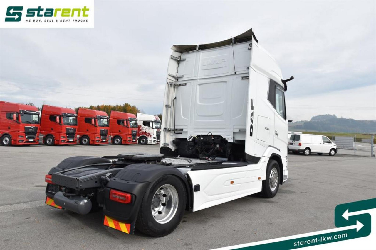 DAF XG+ 530 Leder Intarder Standklima ACC Alufelgen - Tracteur routier: photos 5 DAF XG+ 530 Leder Intarder Standklima ACC Alufelgen - Tracteur routier: photos 5