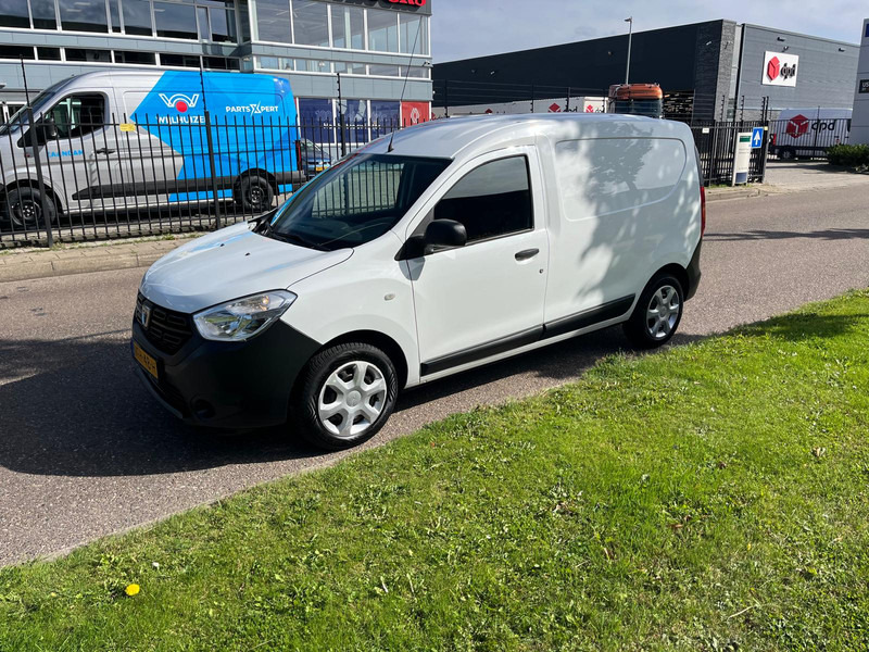 Dacia Dokker 1.5 dci 75 pk Euro 6 - Fourgonnette: photos 1 Dacia Dokker 1.5 dci 75 pk Euro 6 - Fourgonnette: photos 1