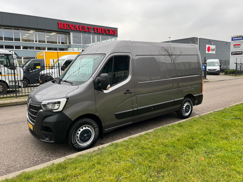 Renault Master 135.35 L2 H2 , 2.3 Dci, Euro 6, Airco, Navigatie, !!! 87.902 KM - Fourgon utilitaire: photos 2 Renault Master 135.35 L2 H2 , 2.3 Dci, Euro 6, Airco, Navigatie, !!! 87.902 KM - Fourgon utilitaire: photos 2