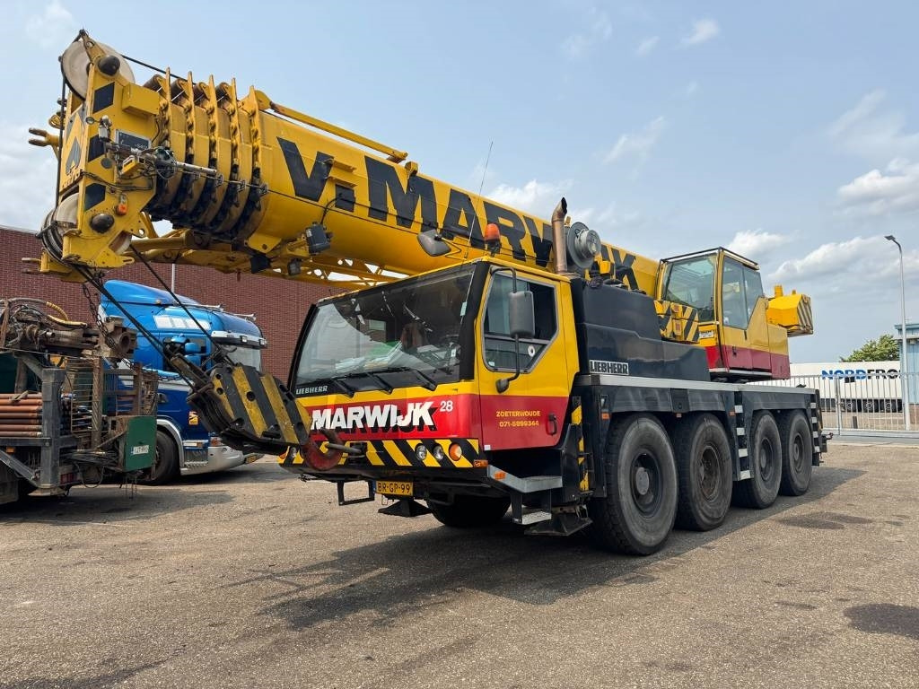 Liebherr LTM 1070-4.1 ( WHIT JIB ) - Grue tout-terrain: photos 2 Liebherr LTM 1070-4.1 ( WHIT JIB ) - Grue tout-terrain: photos 2