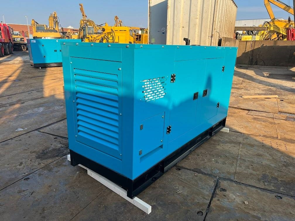 Ricardo 200KVA (160KW) SILENT GENERATOR 3 PHASE 50HZ 400V - Groupe électrogène: photos 4 Ricardo 200KVA (160KW) SILENT GENERATOR 3 PHASE 50HZ 400V - Groupe électrogène: photos 4