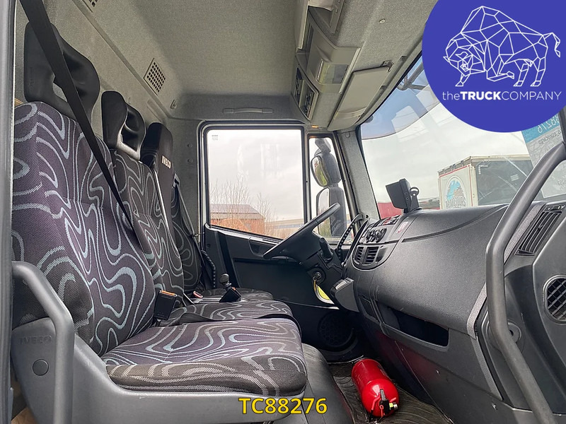 Iveco EuroCargo 120 E22 - Camion frigorifique: photos 5 Iveco EuroCargo 120 E22 - Camion frigorifique: photos 5