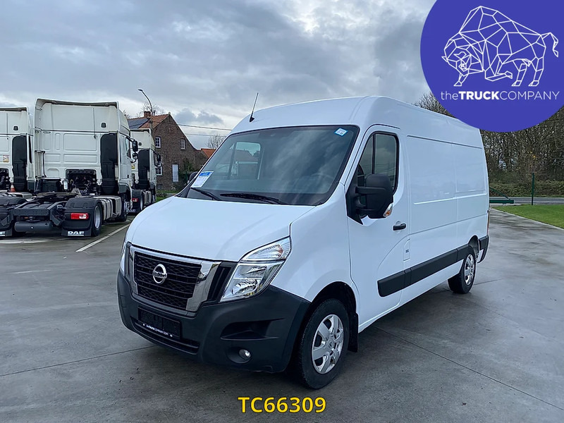 Nissan Interstar 130.35 L2H2 - Fourgonnette: photos 1 Nissan Interstar 130.35 L2H2 - Fourgonnette: photos 1