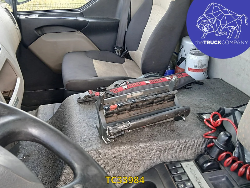 Renault Kerax 380 - Camion plateau: photos 3 Renault Kerax 380 - Camion plateau: photos 3