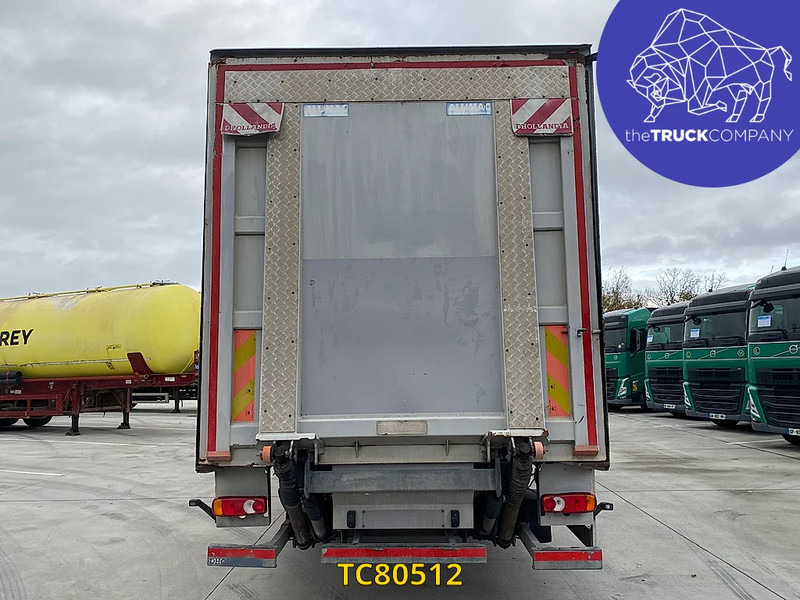 Renault Midlum 240 - Camion fourgon: photos 3 Renault Midlum 240 - Camion fourgon: photos 3