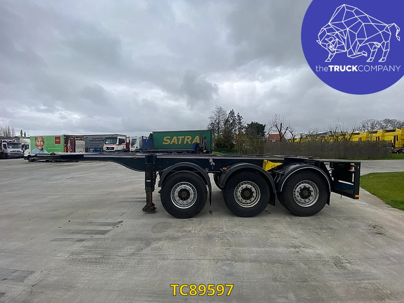 Renders 20'-30' ADR - Semi-remorque porte-conteneur/ Caisse mobile: photos 5 Renders 20'-30' ADR - Semi-remorque porte-conteneur/ Caisse mobile: photos 5