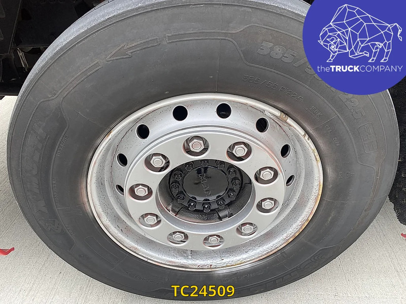 MAN TGX 470 - Tracteur routier: photos 4 MAN TGX 470 - Tracteur routier: photos 4