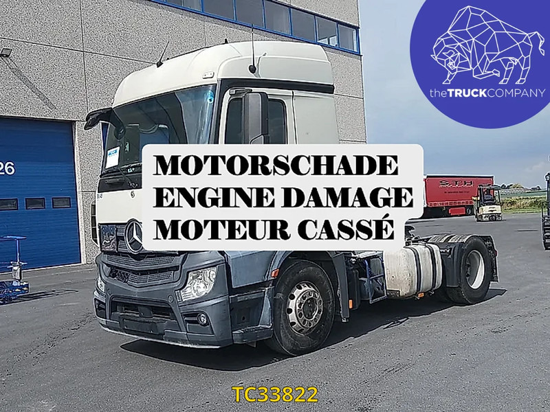 Tracteur routier Mercedes-Benz Actros 1843