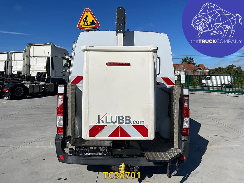 Renault Master tronqué - Véhicule utilitaire: photos 4 Renault Master tronqué - Véhicule utilitaire: photos 4