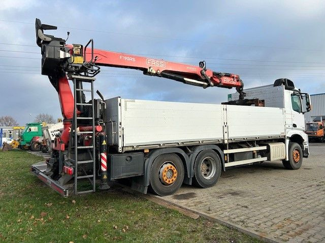 Mercedes-Benz 2545 Kran FASSI  F195AS Mercedes-Benz 2545 Kran FASSI  F195AS - Camion plateau, Camion grue: photos 2 Mercedes-Benz 2545 Kran FASSI  F195AS Mercedes-Benz 2545 Kran FASSI  F195AS - Camion plateau, Camion grue: photos 2