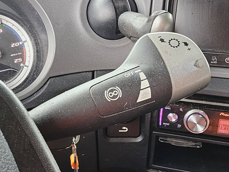 Châssis cabine DAF XF 480 6X2 FAN WB 390: photos 12