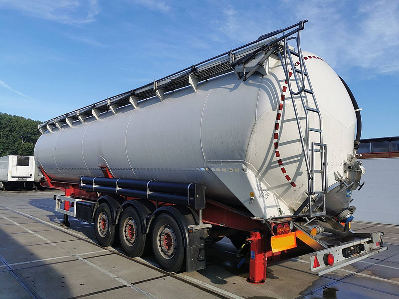 Feldbinder KIP 60M3 - Semi-remorque citerne: photos 5 Feldbinder KIP 60M3 - Semi-remorque citerne: photos 5