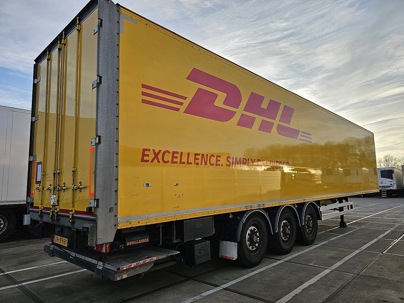 Fruehauf FST4FC HARD WOOD FL TAILLIFT BPW LIFTAXL - Semi-remorque fourgon: photos 2 Fruehauf FST4FC HARD WOOD FL TAILLIFT BPW LIFTAXL - Semi-remorque fourgon: photos 2