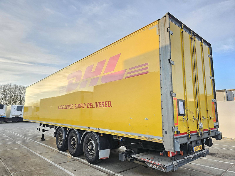 Fruehauf FST4FC HARD WOOD FL TAILLIFT BPW LIFTAXL - Semi-remorque fourgon: photos 5 Fruehauf FST4FC HARD WOOD FL TAILLIFT BPW LIFTAXL - Semi-remorque fourgon: photos 5