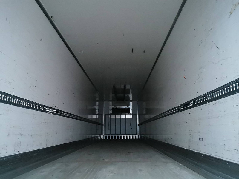 LAMBERET SR2 Carrier 1550 D+E en leasing occasion LAMBERET SR2 Carrier 1550 D+E: photos 6 LAMBERET SR2 Carrier 1550 D+E en leasing occasion LAMBERET SR2 Carrier 1550 D+E: photos 6