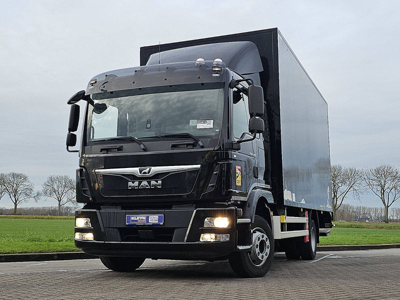 MAN 12.290 TGM 1 BED LIFT 54 TKM - Camion fourgon: photos 1 MAN 12.290 TGM 1 BED LIFT 54 TKM - Camion fourgon: photos 1